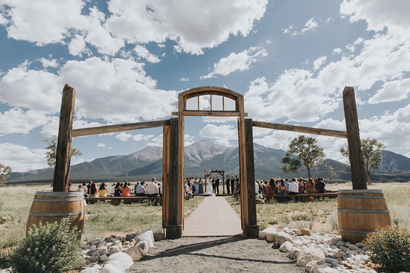 Possibly the most symmetrical mountain range framed by the coolest arch has got me drooling.