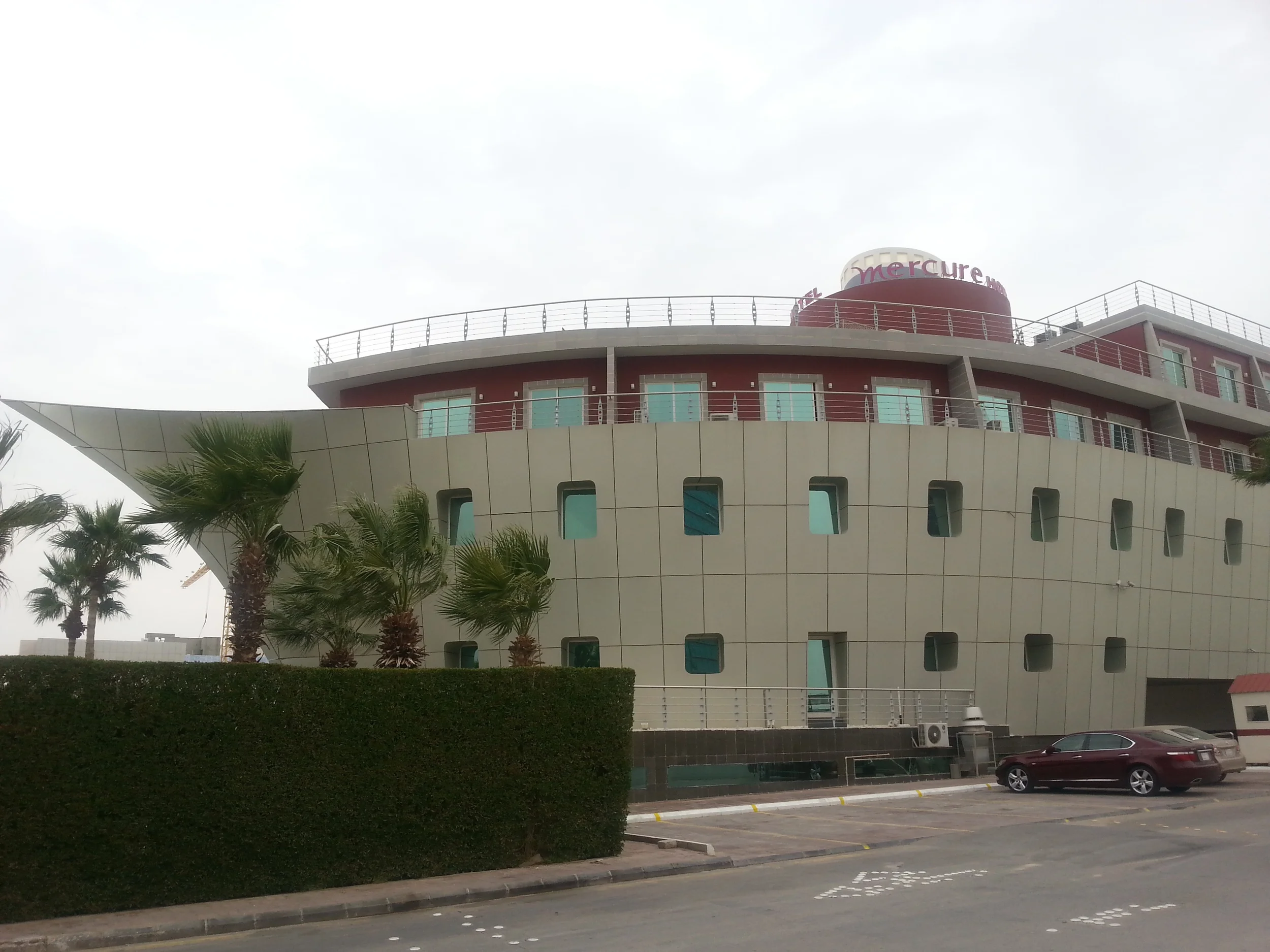 The bow shot of the Mercure Value Hotel