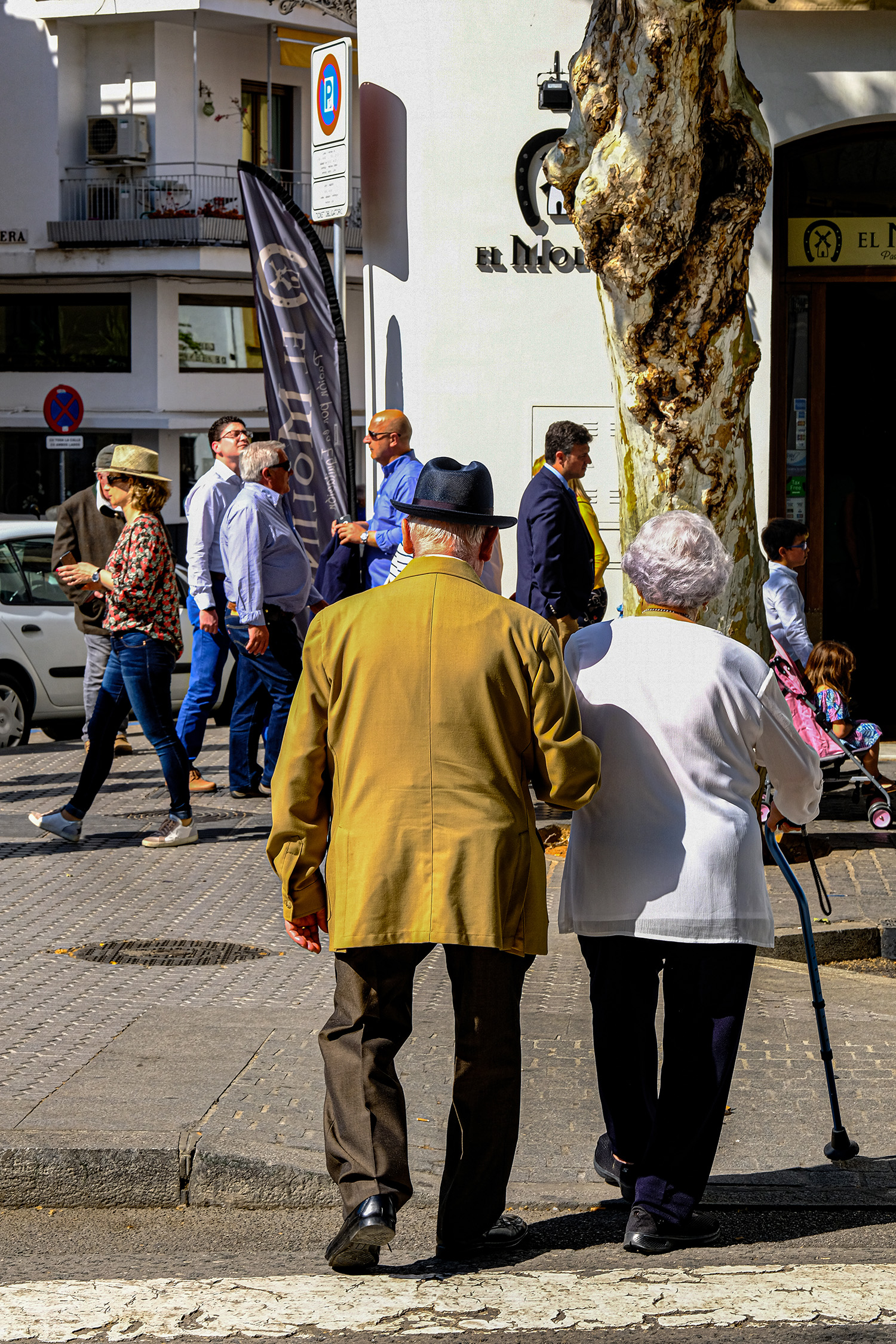 seville5.5a_0106_1500.jpg