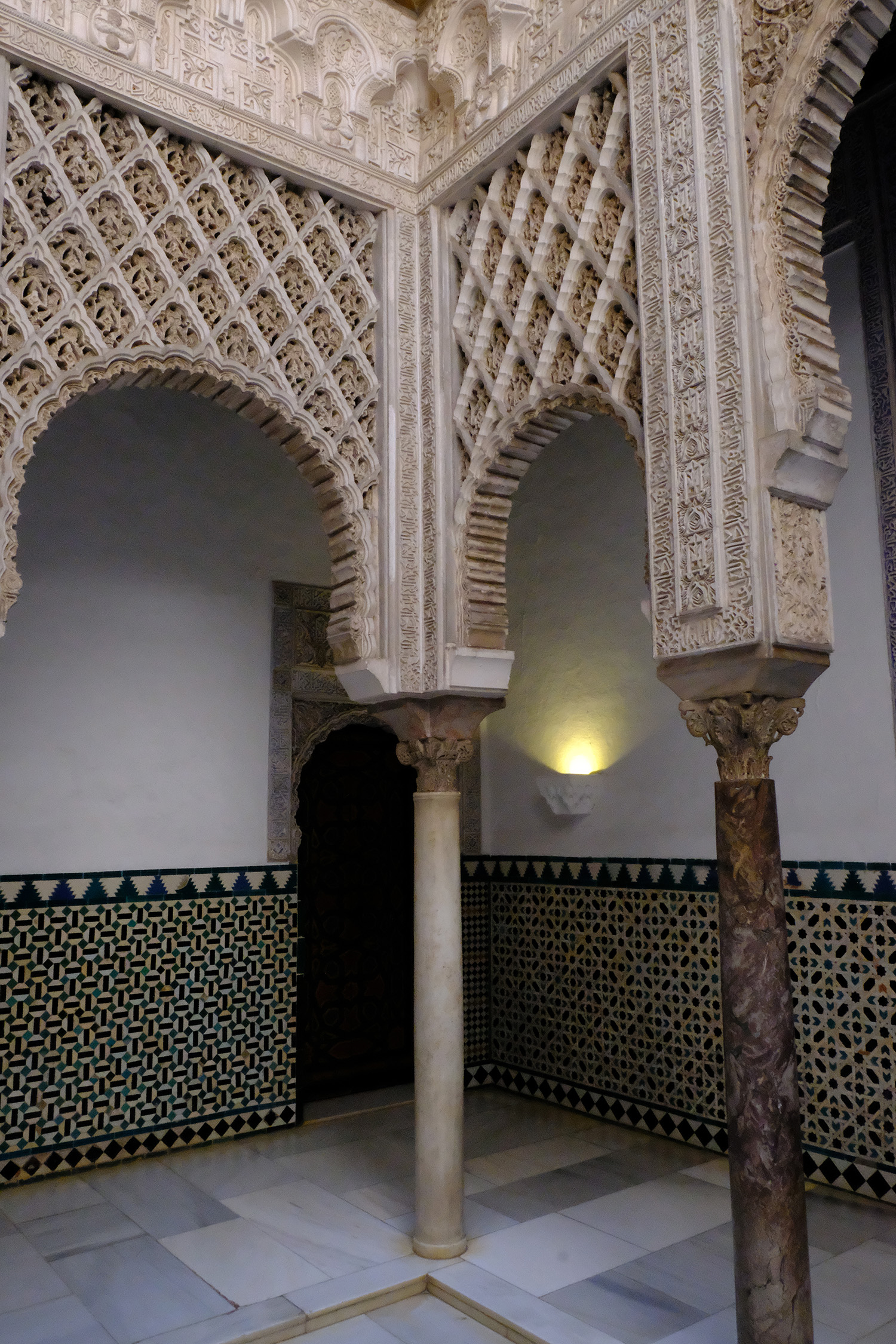 seville5.7a3_0057_1500.jpg