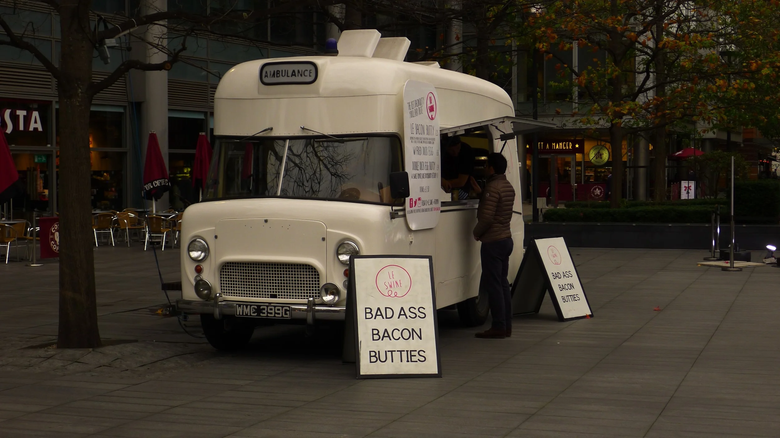 Just a cool food truck. 