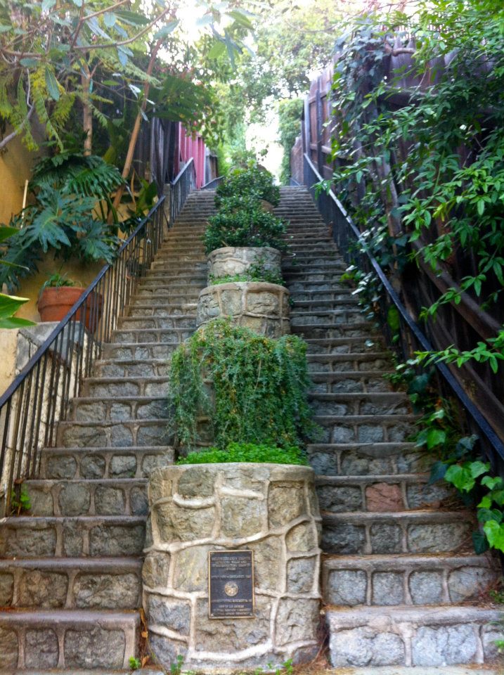  ​Many years ago, there was water fountain running down the center, where they now have planted flowers. Pretty. 