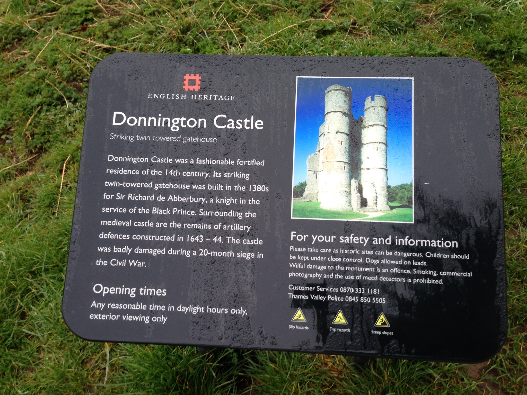  ​Donnington Castle Info 