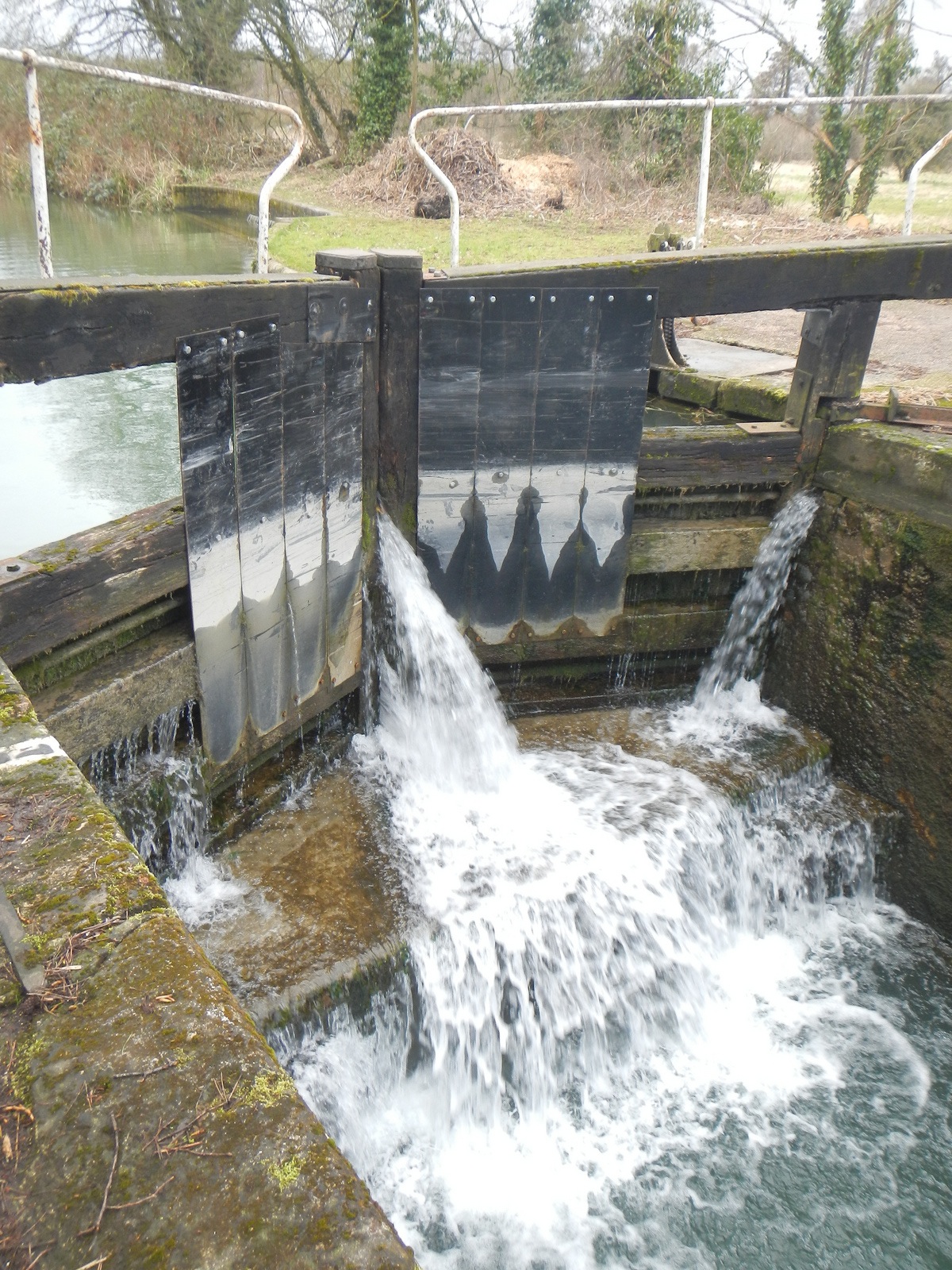  ​The Hungerford Lock 