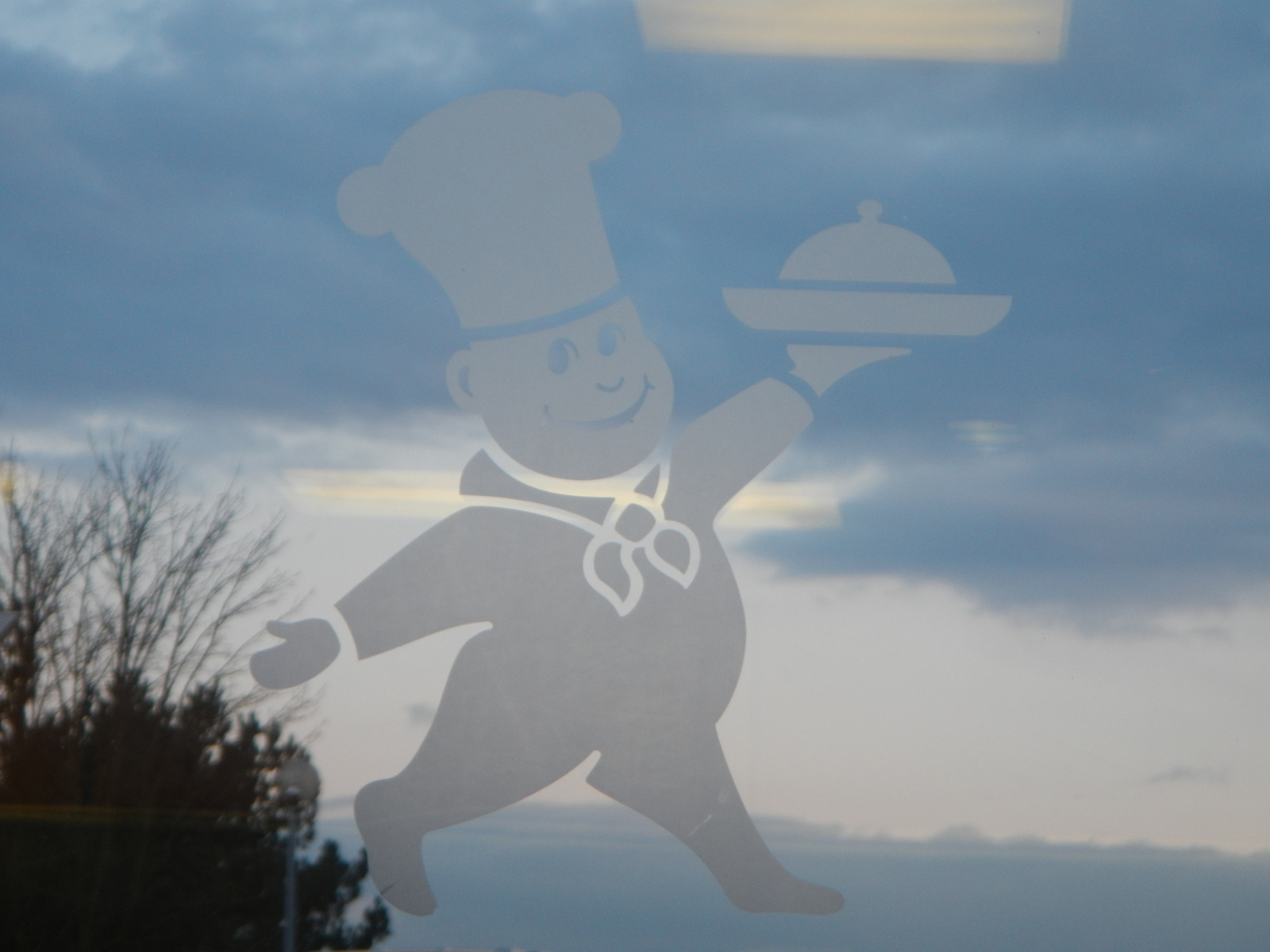  ​The Little Chef Logo. 
