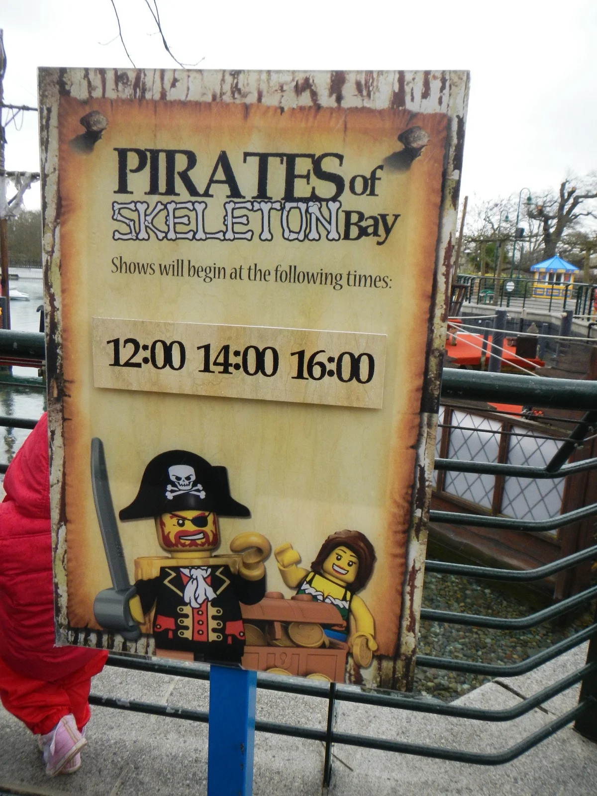 The first Pirate show of Legoland Windsor's 2013 season!