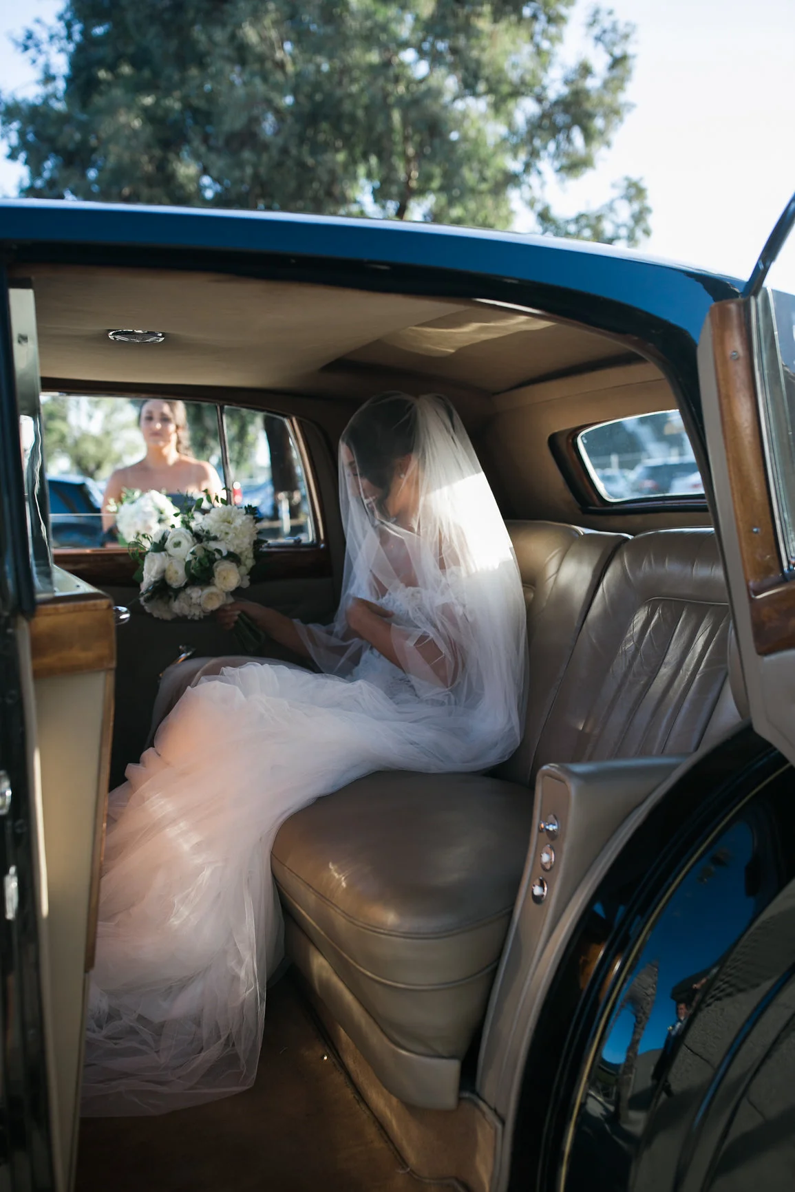 Steph+Aaron_LoRes00284.jpg
