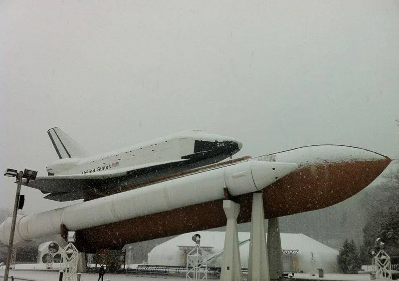Snow levels currently at aft BSM thermal curtain, expected to reach well beyond the stiffener rings to the aft center SRM segment. Only in Huntsville can you measure snow depth in solid rocket booster terminology. (Photo and caption courtesy of William Alexander Franklin.)
