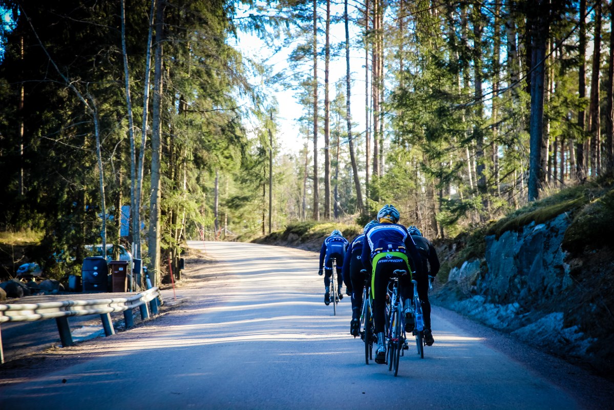 A good group ride include attacks. Kimmo made the first move and then the attacks were coming from all directions. Good riding!