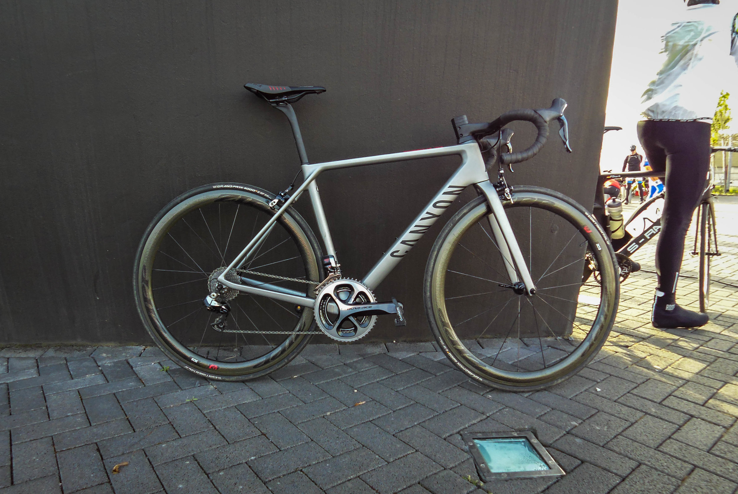 My ride, Canyon Ultimate CF SLX 9.0 Aero 2016.