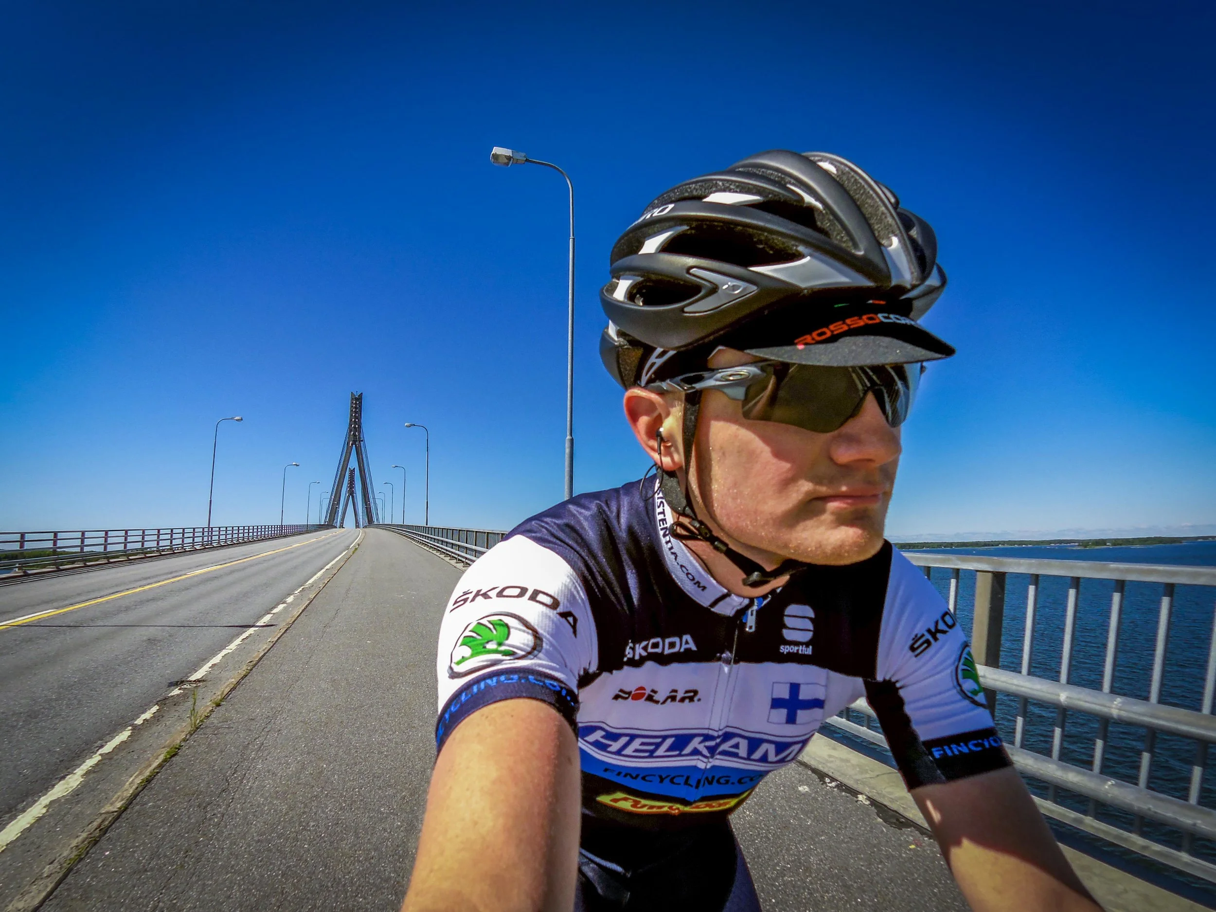 Crossing the Replot-bridge in Vasa.
