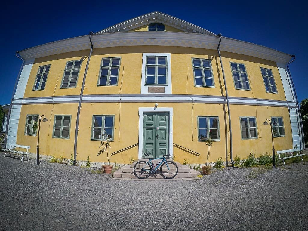 More than a year since last post. Is there a better day to get back than a midsummer as today!? I doubt. Enjoy the awesome weather whether you're on the bike or not! #roadcycling #invisiblehillcycling #py&ouml;r&auml;ily #cycling #maantiepy&ouml;r&au
