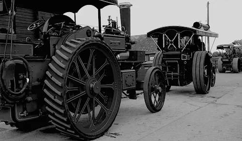 TRACTION STEAM ENGINES.jpg