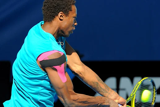 kinesiotape_tennis.jpg