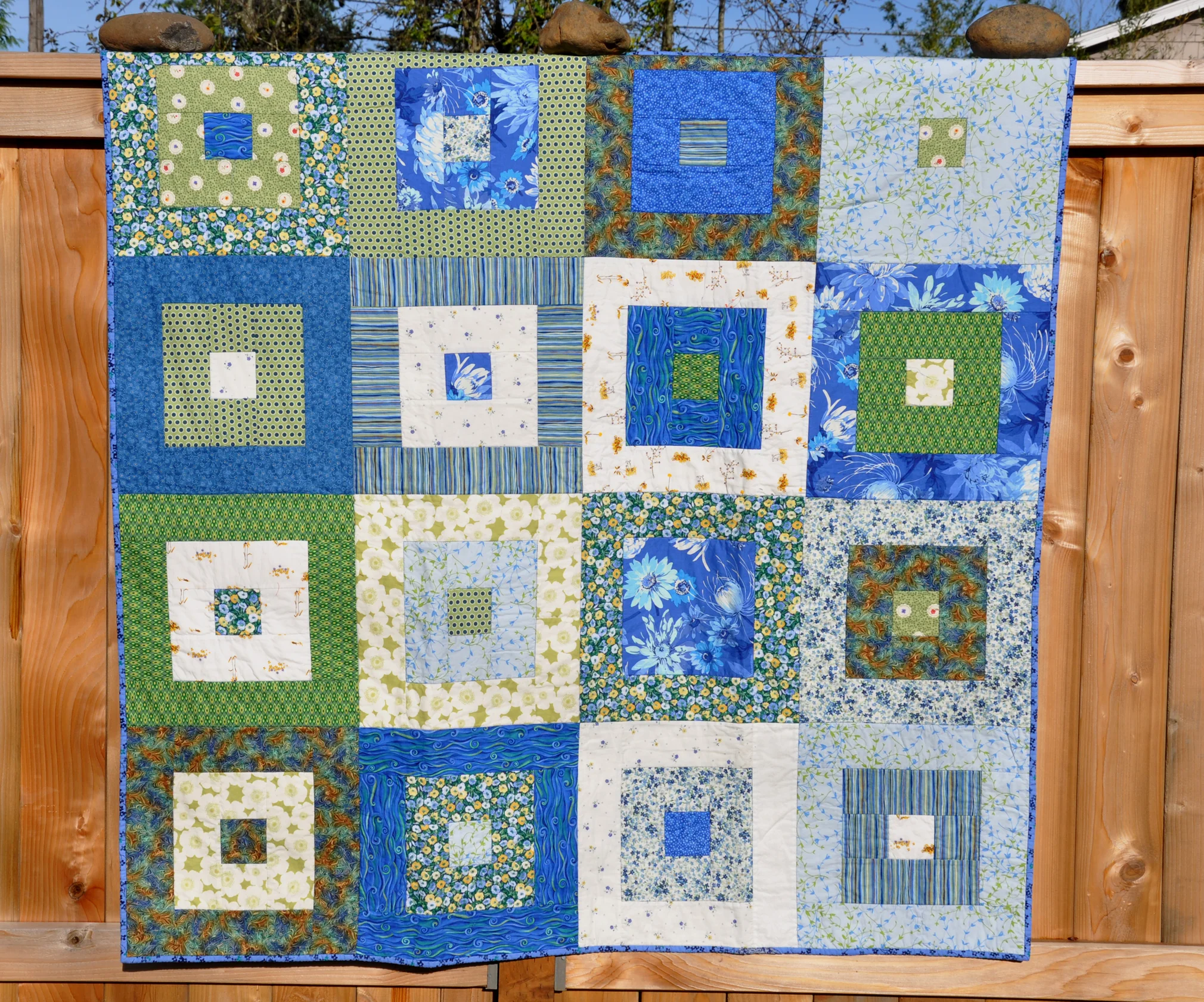 Square in a Square - Large Scale