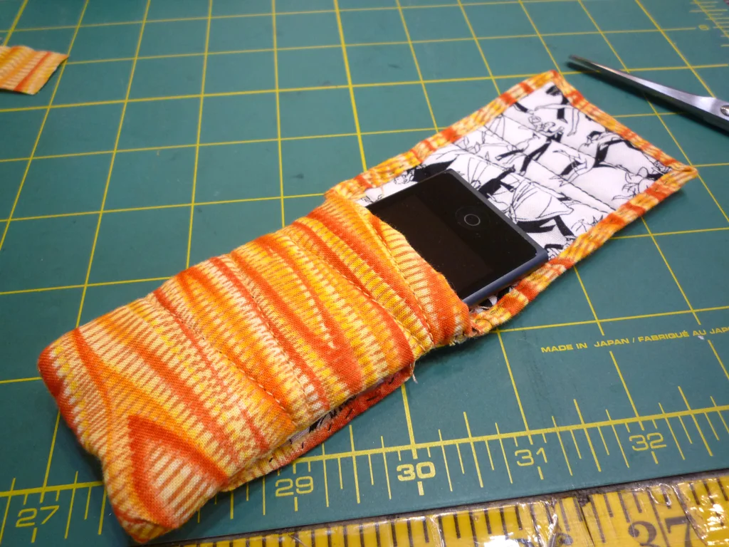 A Fun Little Pouch for my New Gadget