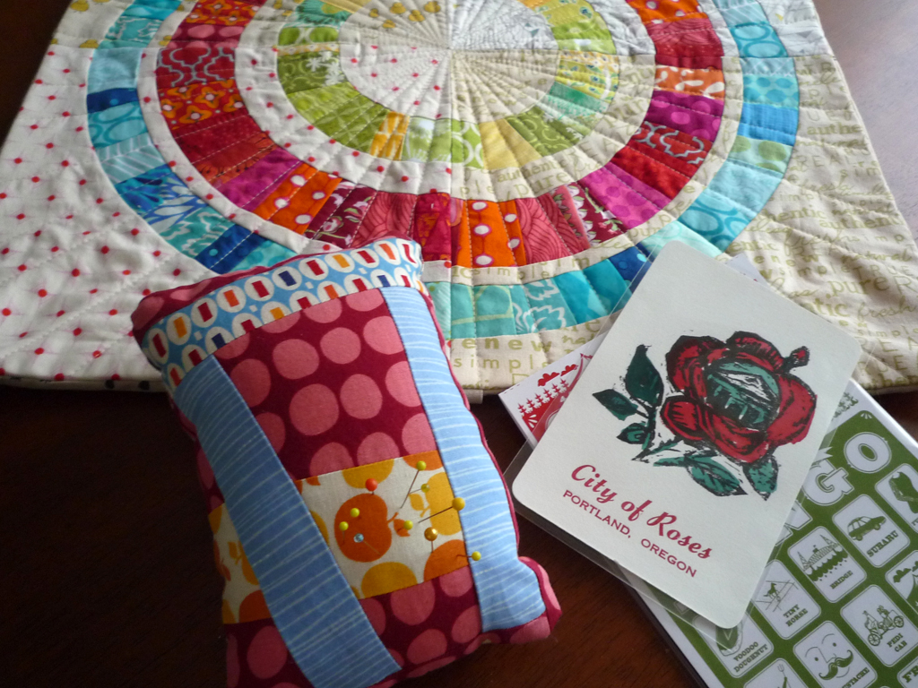 ... and the little extras. I'm excited to pass these goodies along, and it all fits in a USPS Flat Rate envelope! YAY!