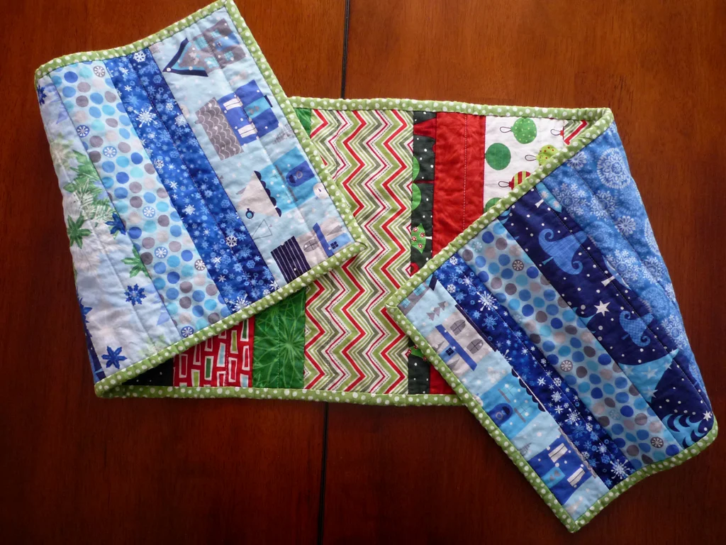 Reversible Holiday Runner