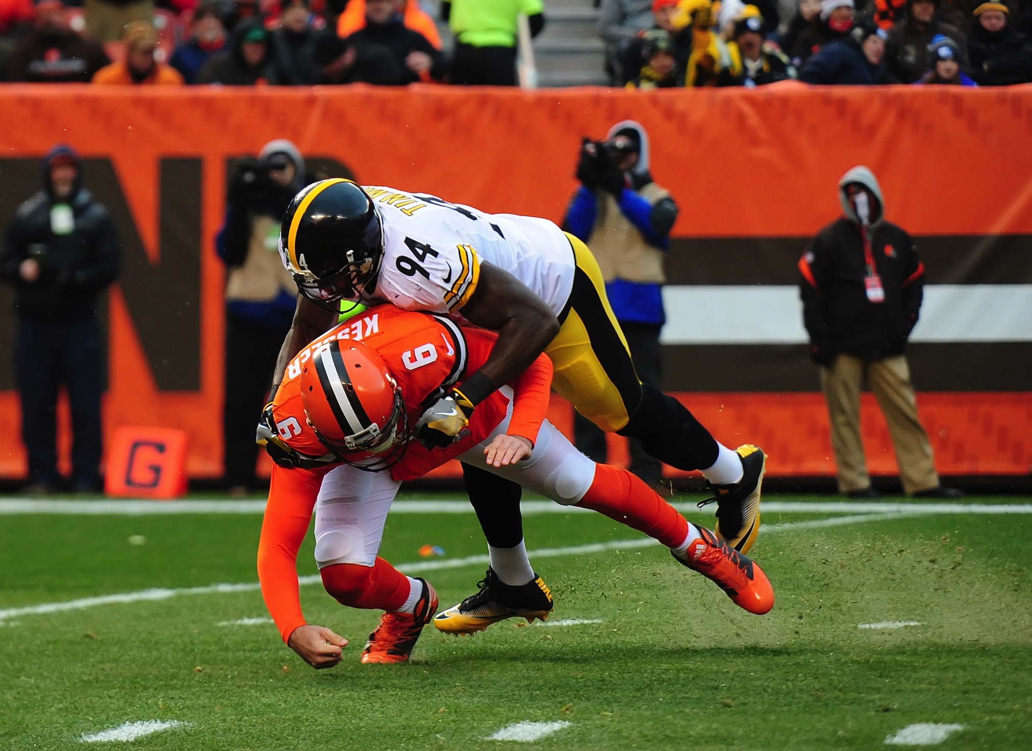 Lawrence Timmons sacking Cody Kessler