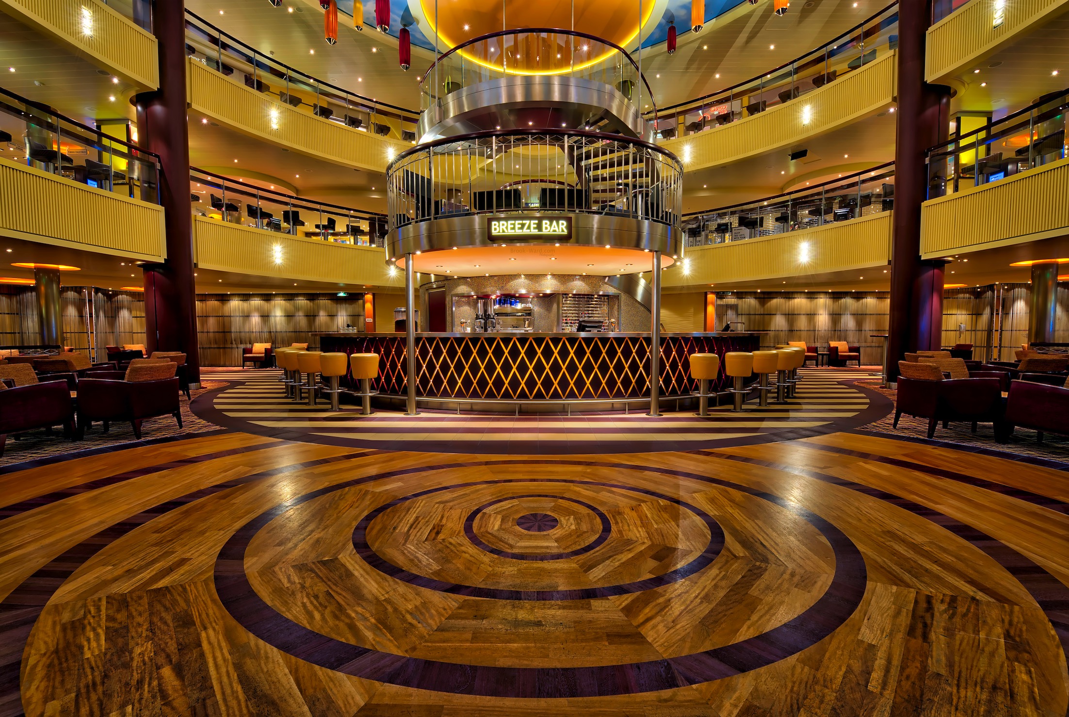 Carnival Breeze