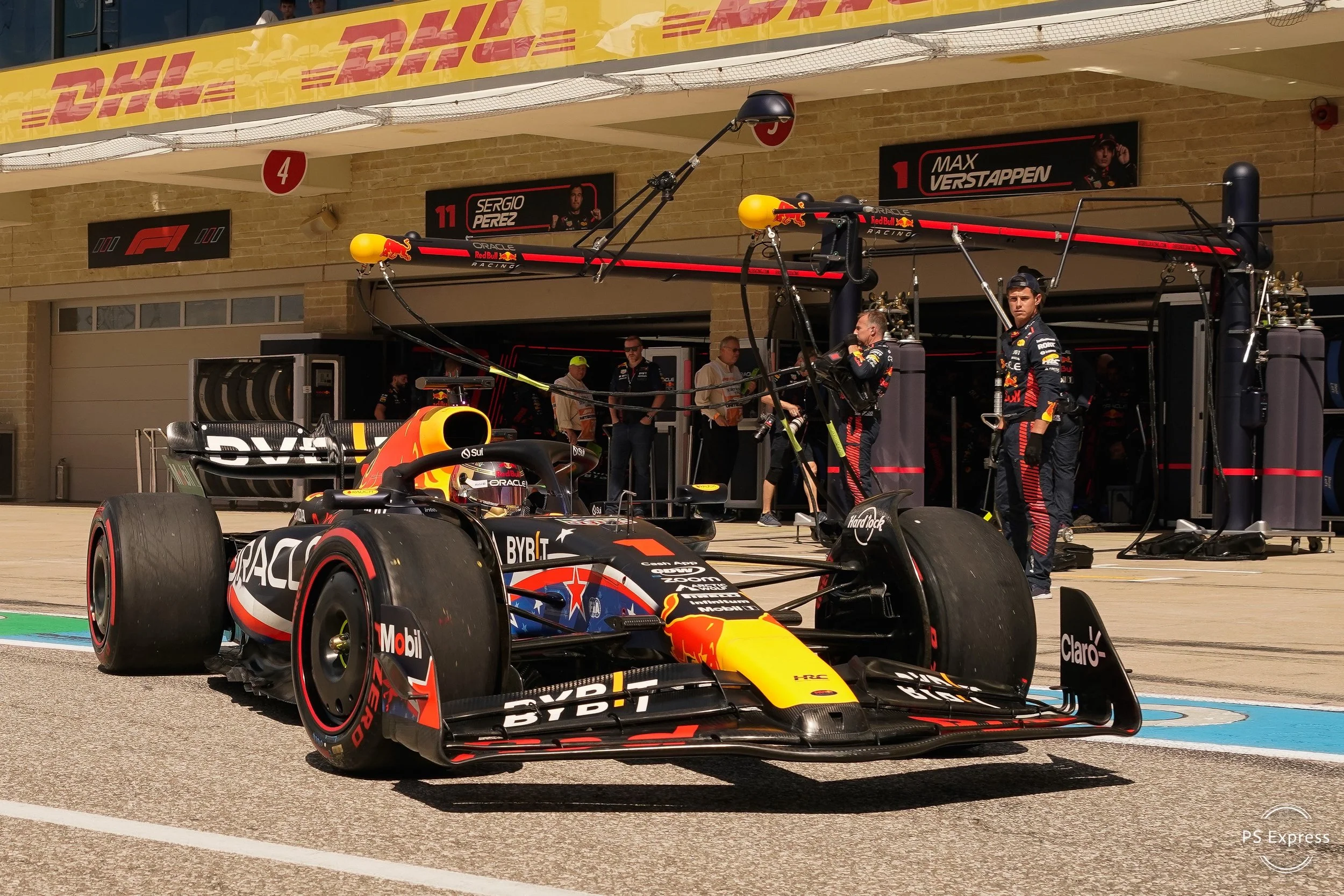 2023 USGP Pit Lane - Verstappen