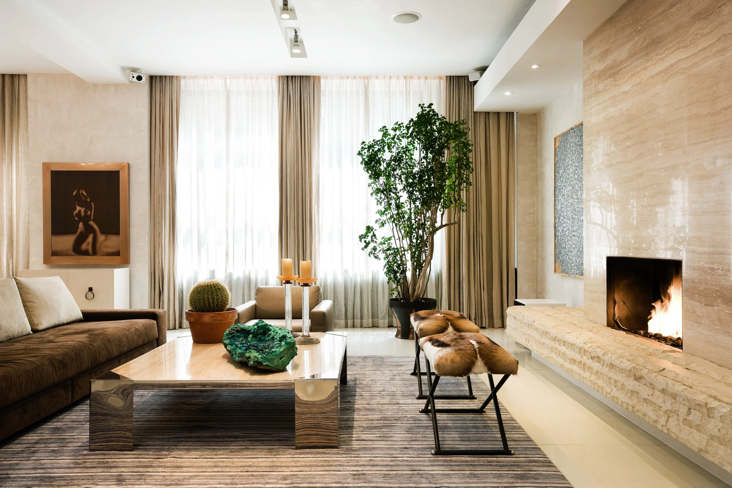 carlwooley_union-square-apartment_01.jpg