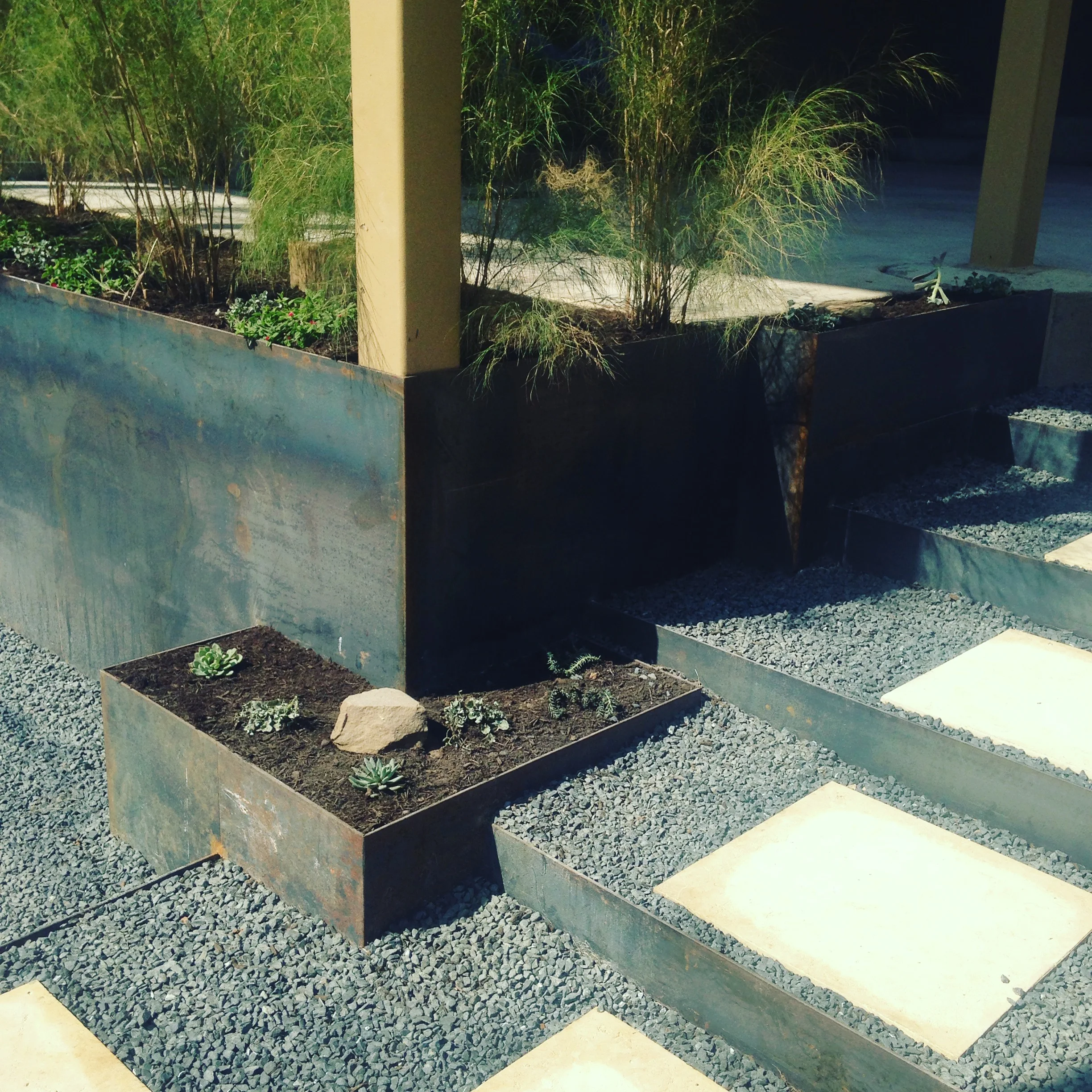 Steel Edging and Retaining Walls to add the Modern Touch — Terra Dura ...