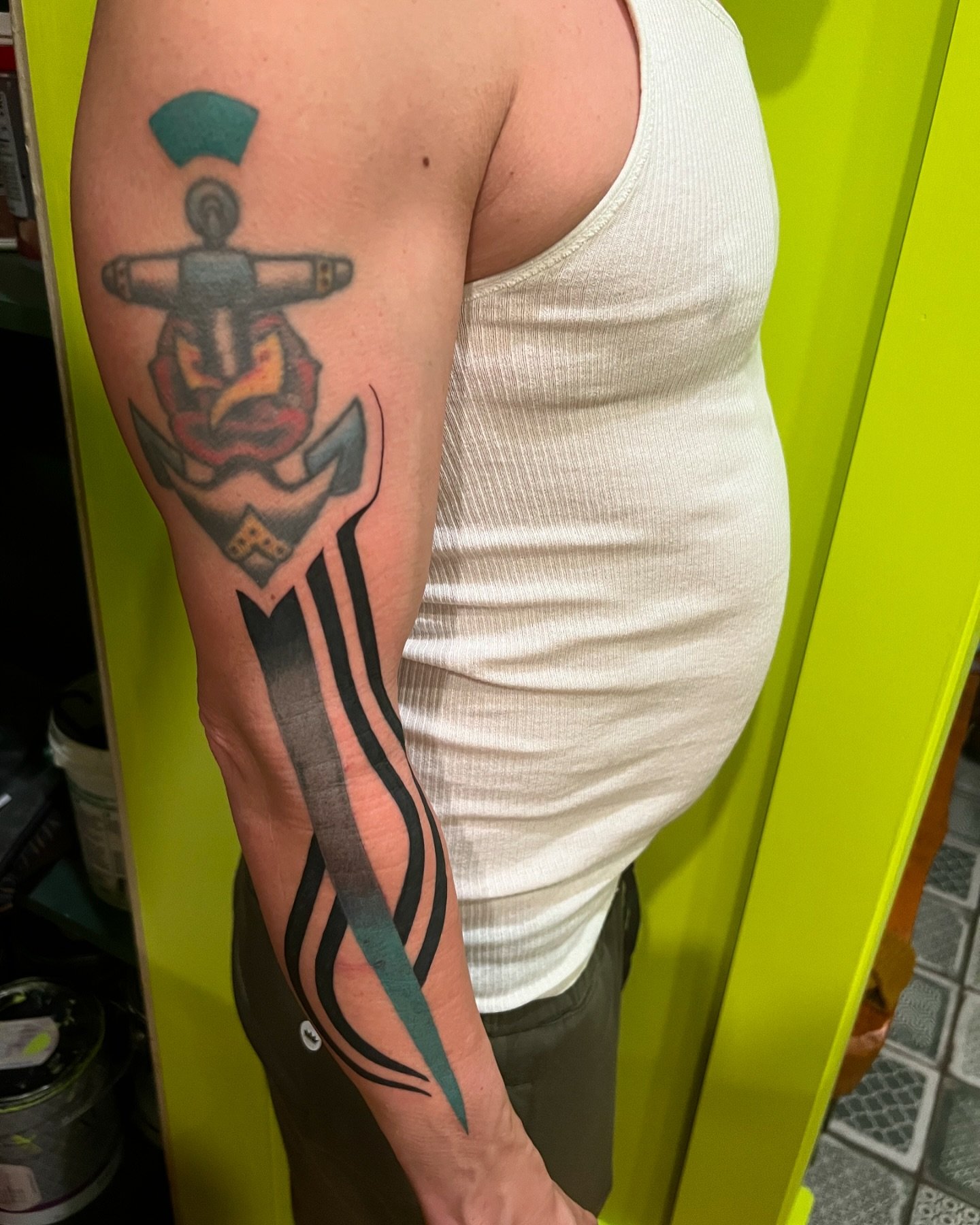 It was a special treat for me to do a tattoo for August while the summer turned fall and the chipmunk 🐿️ became part of August&rsquo;s tattoo inspiration. We encapsulated the older anchor tattoo that was less chosen with some strong and playful thic