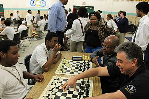 Ashley and Seirawan take on all comers at ICA in St. Louis