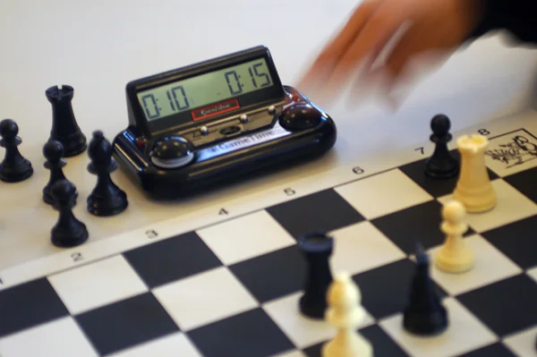 chessclock2.jpg