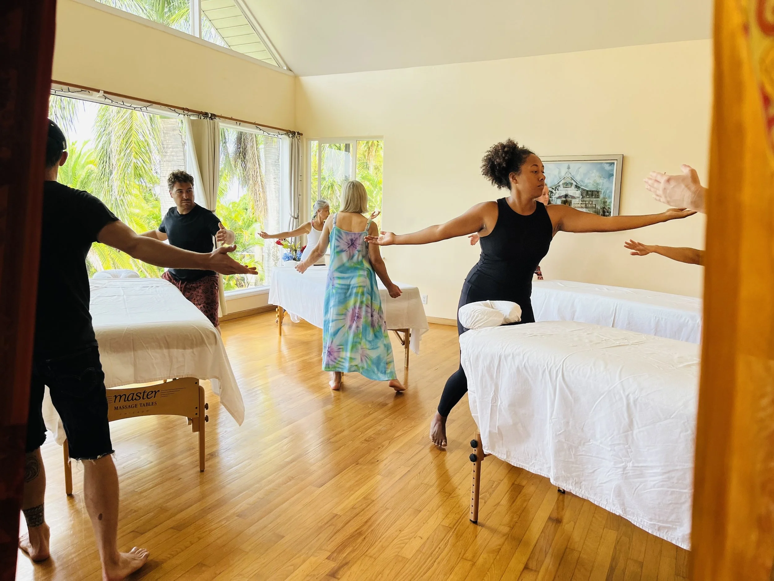 Flying in Maui facility.jpg