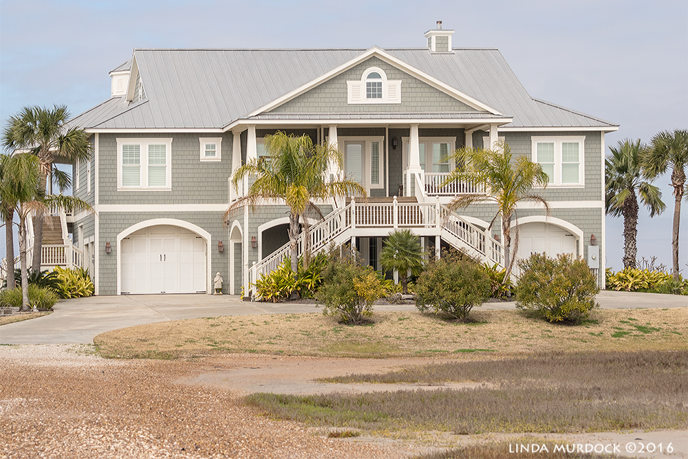 Just a little beach cottage....