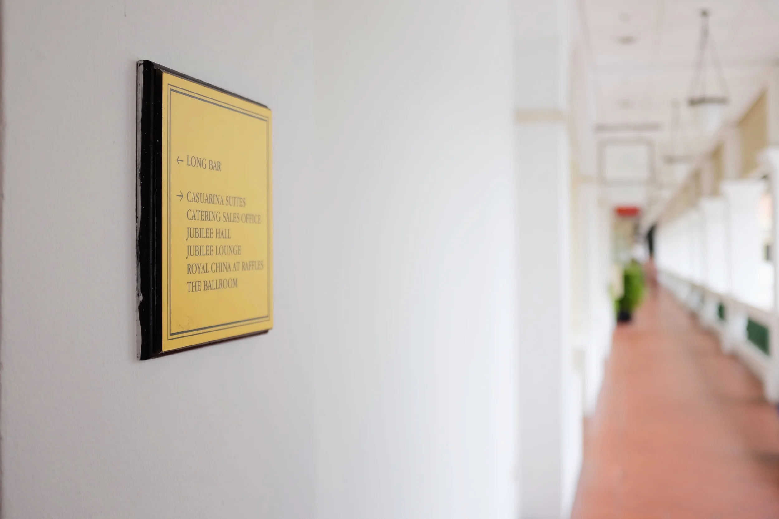 Marina Bay Sands - Raffles Hotel. Opposites attract