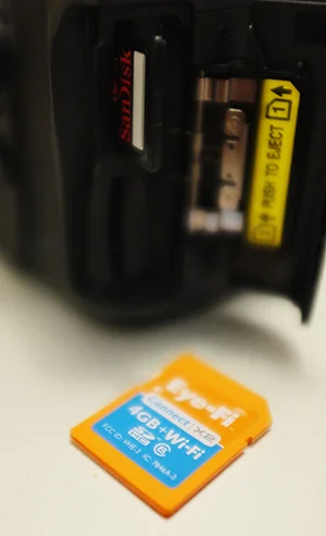 The Eye-Fi 4GB X2