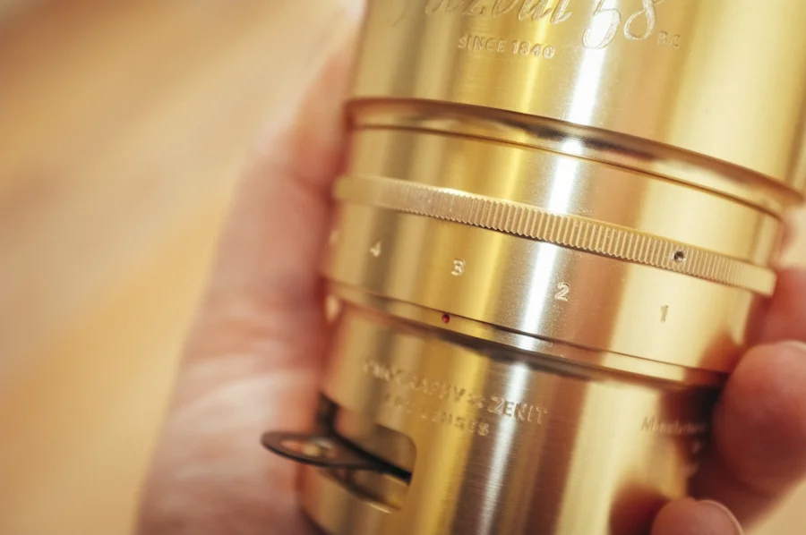 The dial on the barrel of the lens in the centre of the shot is the bokeh control ring. It goes from 1-7 and gives the ability to add or reduce the softness of the background bokeh.
