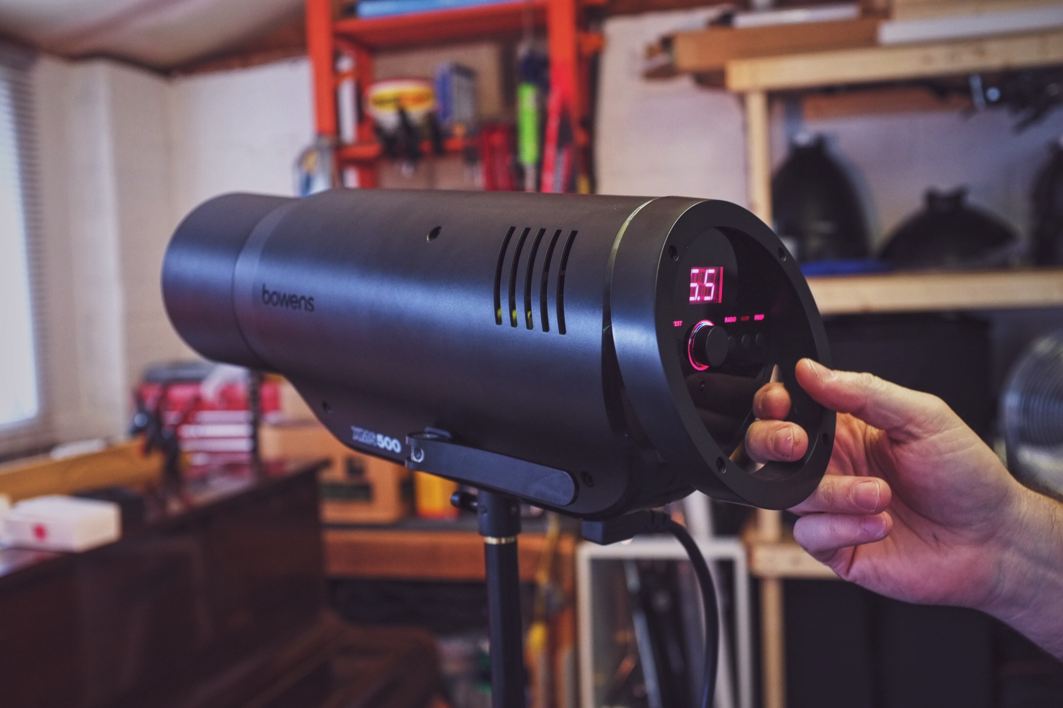 I was able to grab a few quick shots of the new units straight out of the box. This is the brand new Studio head the XMS Studio 500w.