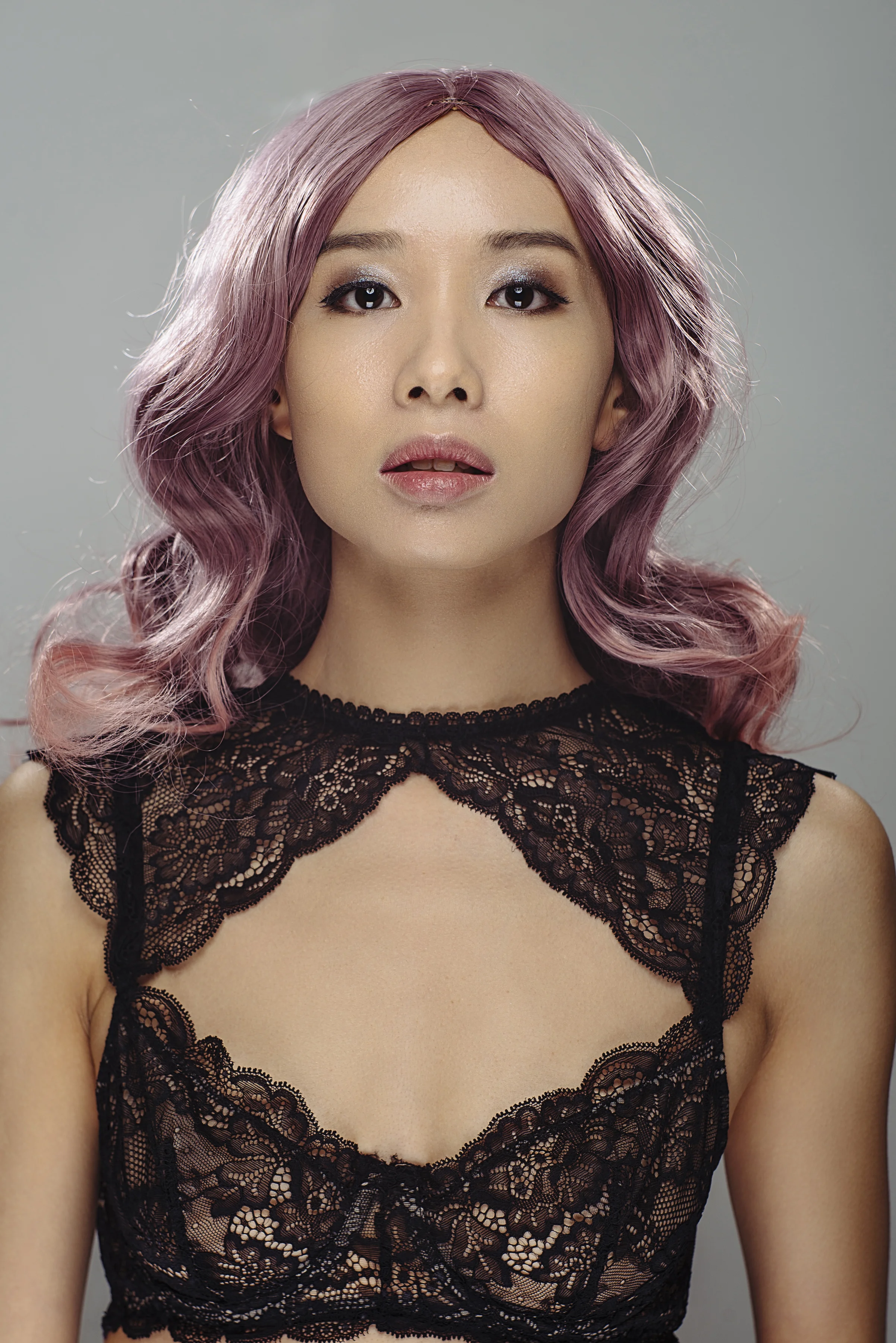In this shot we've adjusted our hair lights only. It should be pretty clear to see the difference here. We've now added a lot of shape and detail into the hair but we've removed all of those unwanted and distracting highlights on our subjects face.