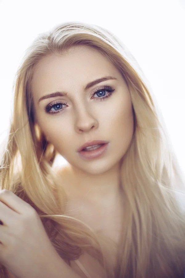 You don't have to use gels for this setup but the beauty of using gels is that you get far more separation between subject and background.