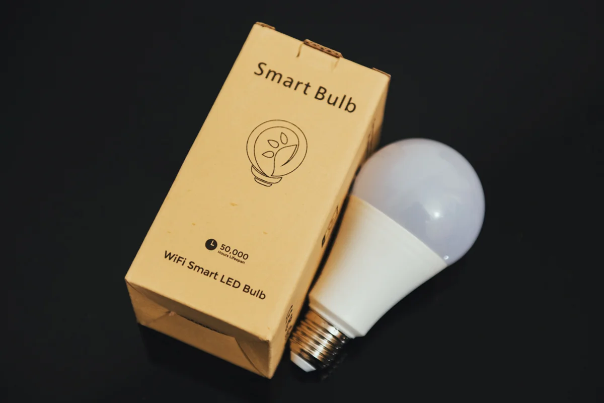 For these shots I was using the Smart Life bulb in three of my strobes. No flash will fire and the images will be captured using the ambient light from these bulbs alone.