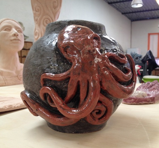 Octopus pot - Kathryn Purse