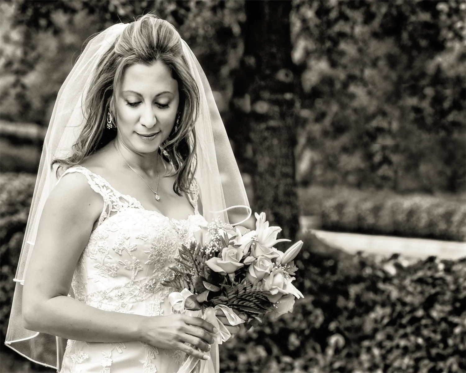 Ed_Hernandez_Photography_Classic_Bride_10.jpg