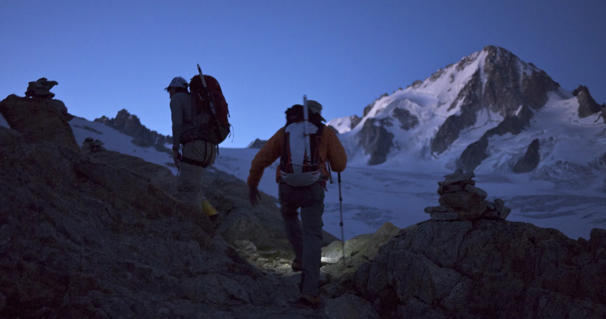Pre-dawn start on an introductory course