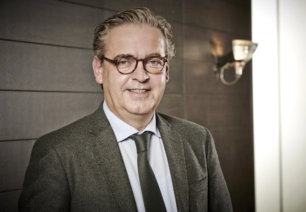 Business-Portrait-Hamburg-Paribus (2).jpg