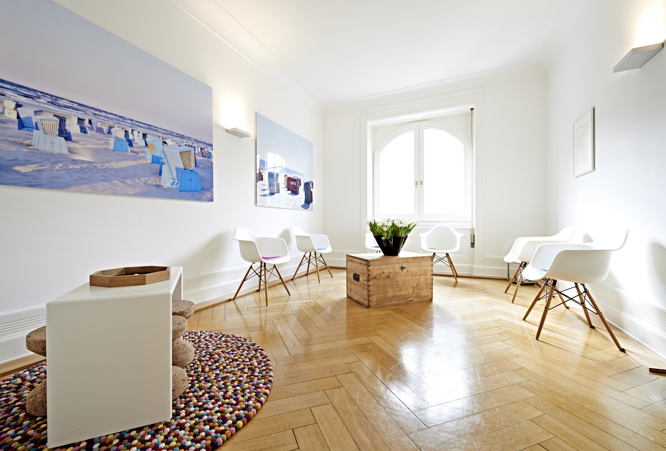 Immobilienfotografie-Wartezimmer-Zürich.jpg