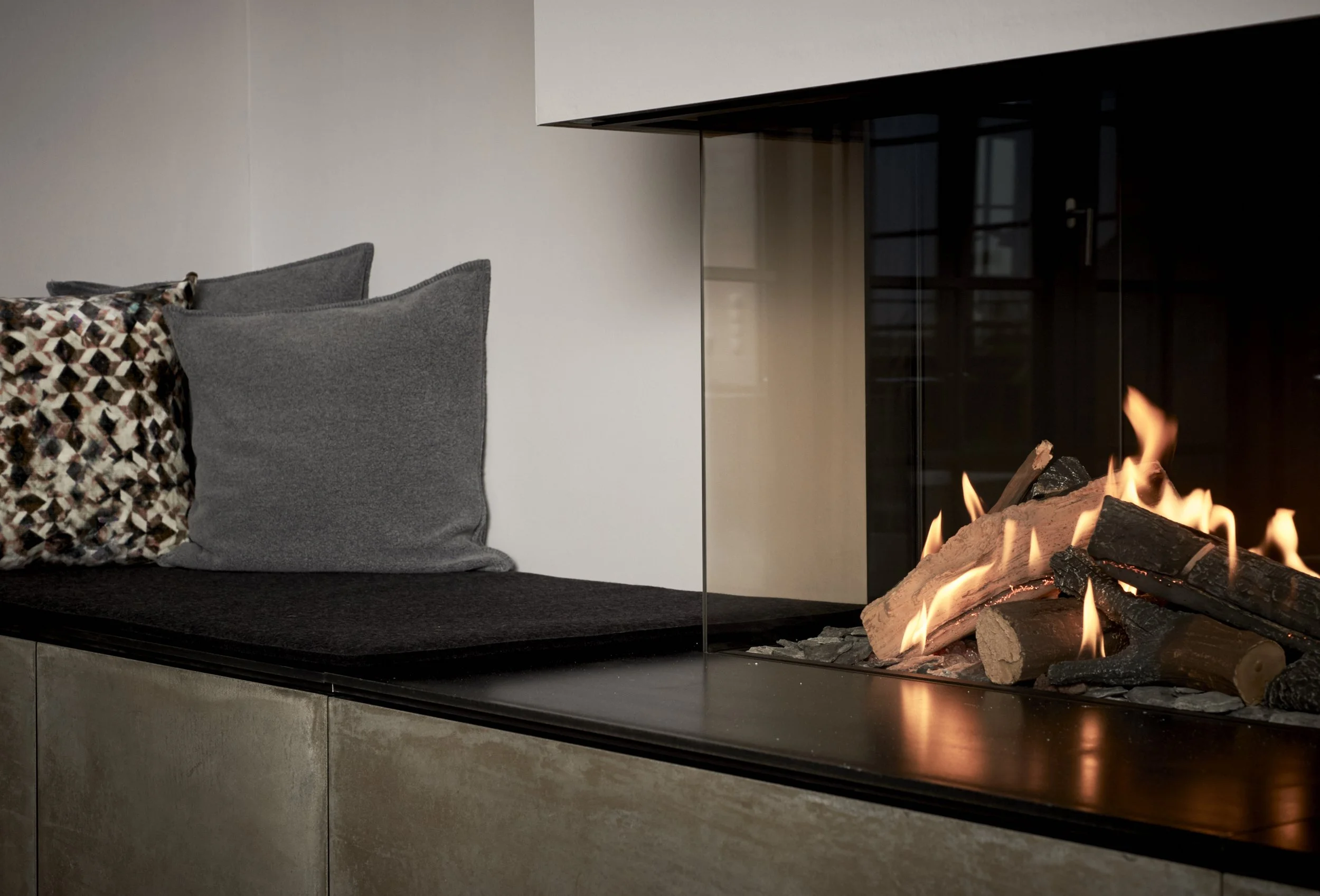 Interior-Kamin-Michael-Pfeiffer.jpg