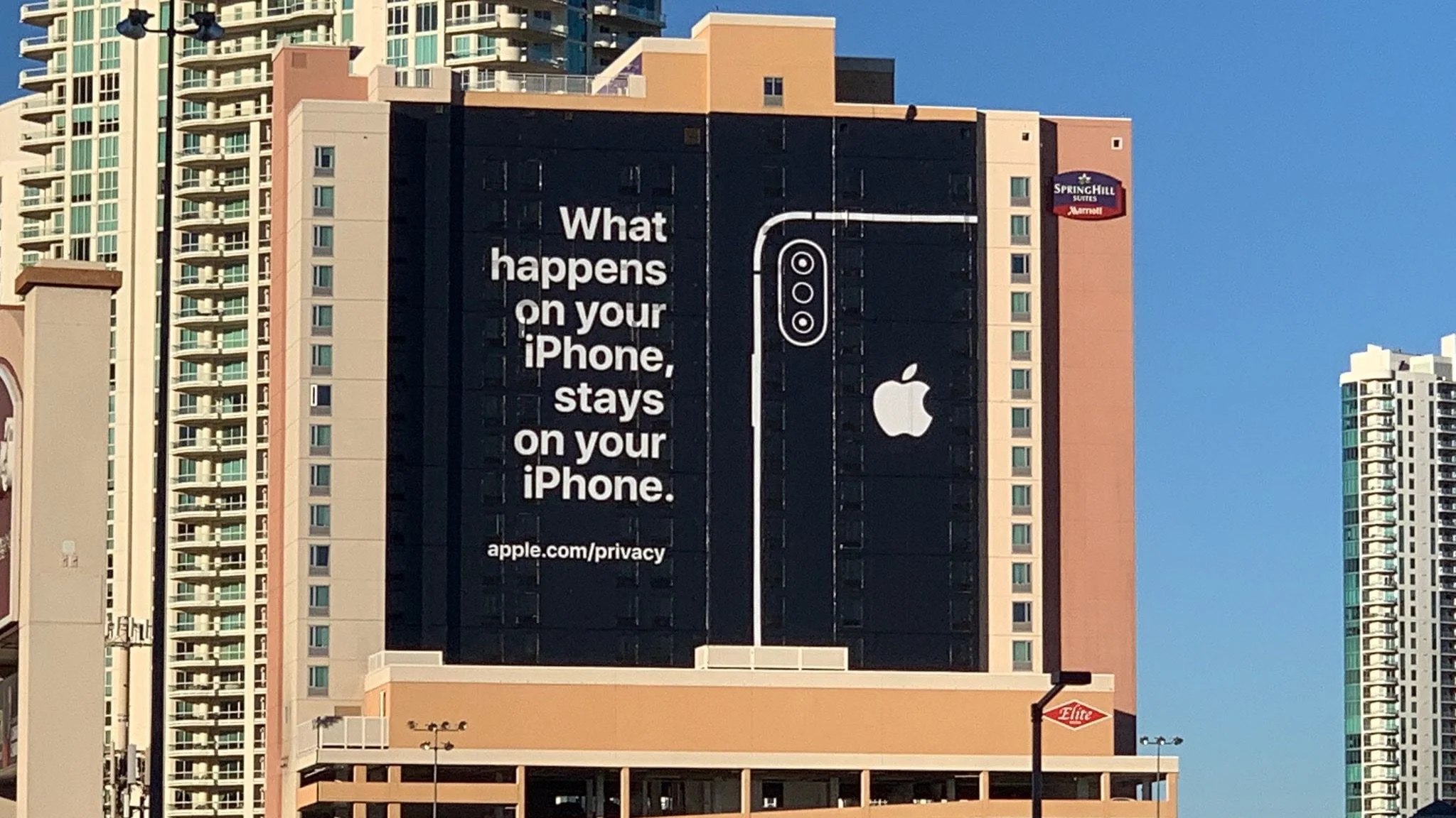 apple.jpeg