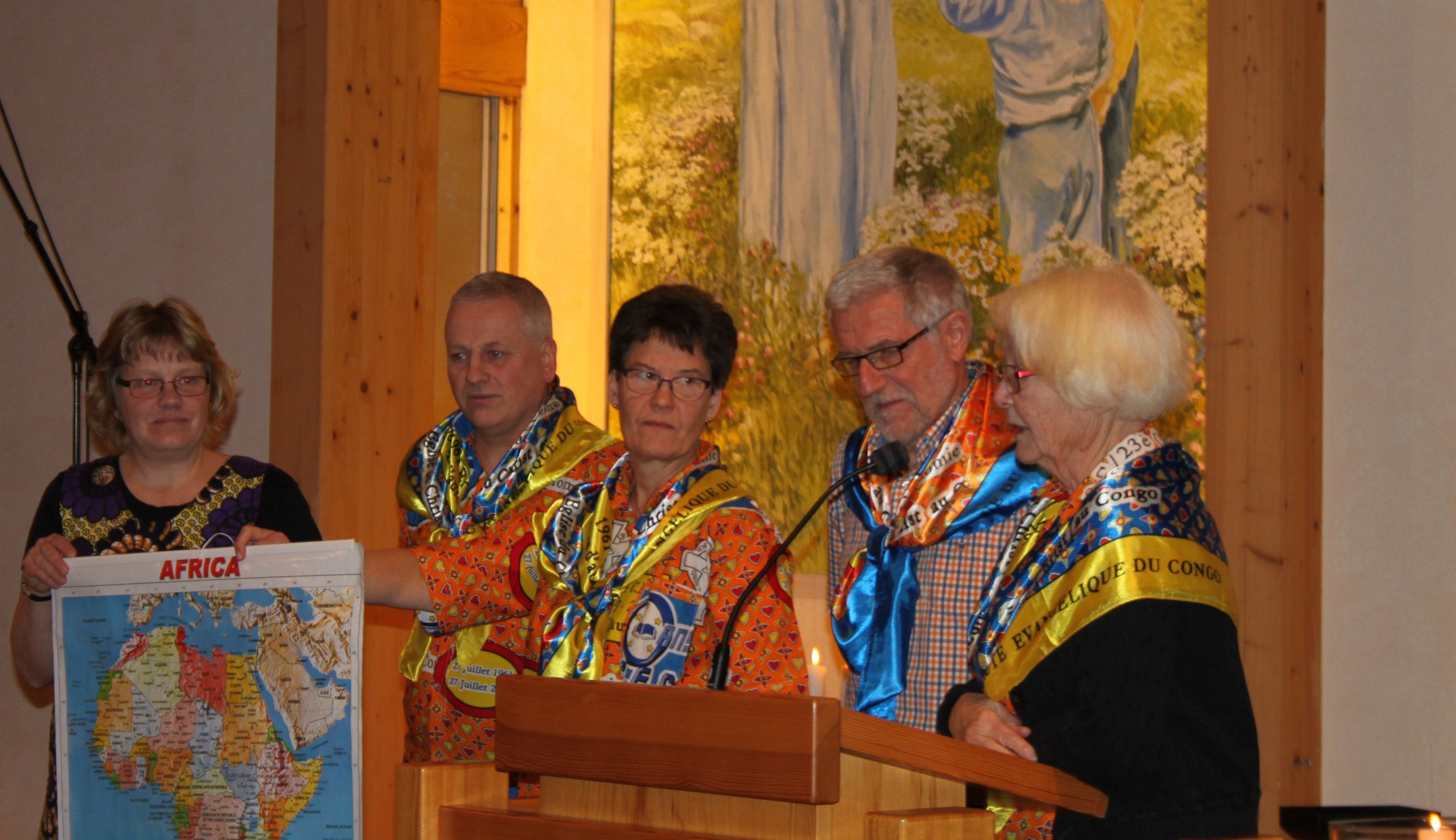 Lotta Langdell, Elof Albinsson, Runa och Lennart Claesson samt Febe Karlsson berättade från Kongo .JPG