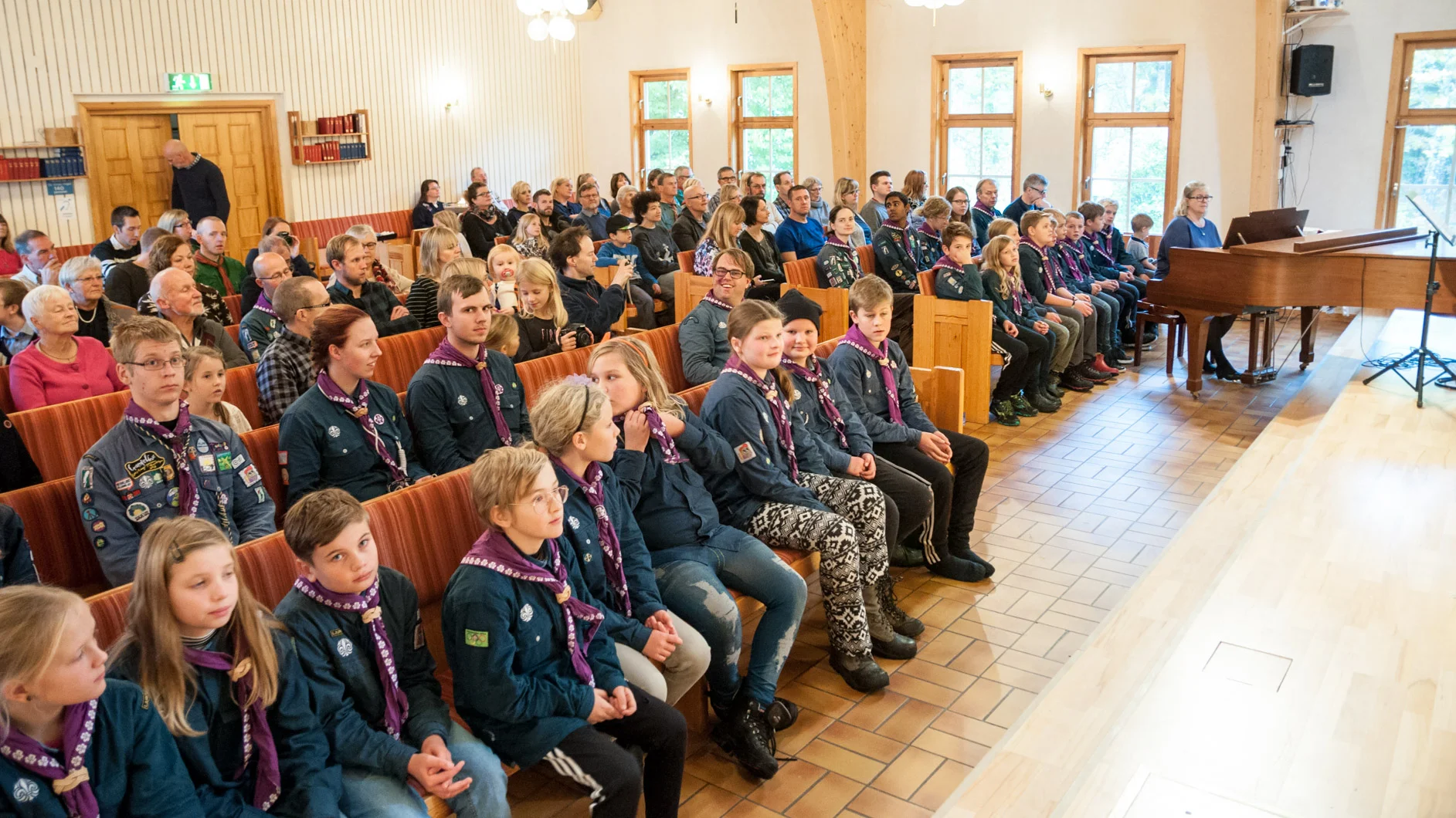 Hajk och Scoutgudstjänst