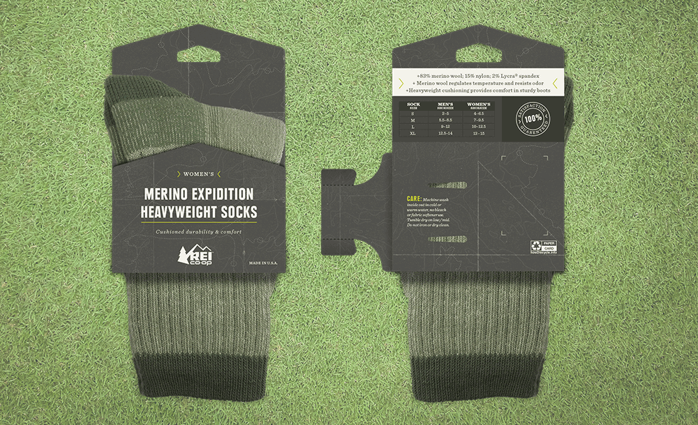 socks_on_grass_animation2.gif