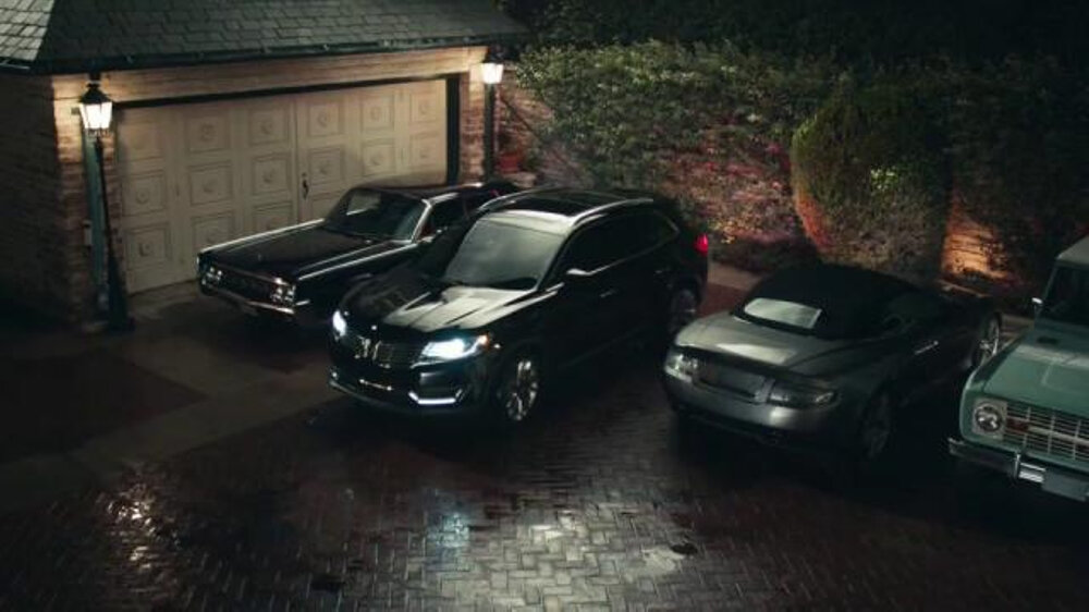 lincoln-mkx-the-winning-hand-featuring-matthew-mcconaughey-large-7.jpg